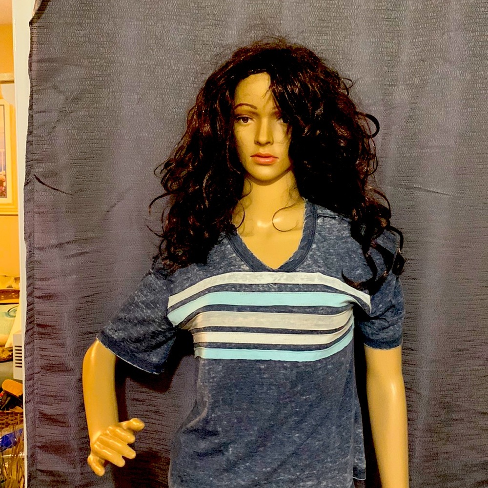 No Comment NY & LA T-shirt Denim color with blue and white stripes..